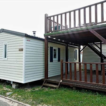 Camping Derby ลอเรโด ภายนอก รูปภาพ