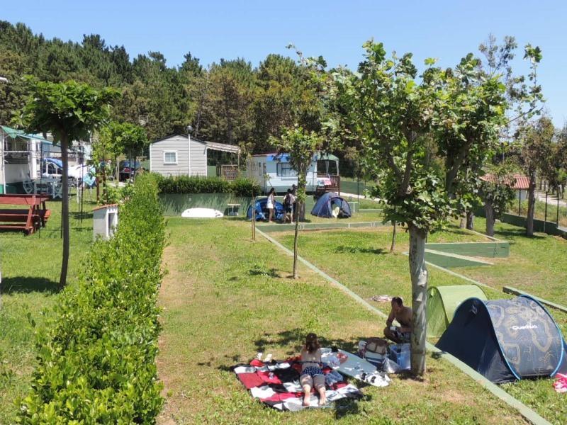 Camping Derby ลอเรโด ภายนอก รูปภาพ